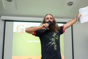 01_Garden_Comp_24-86-min