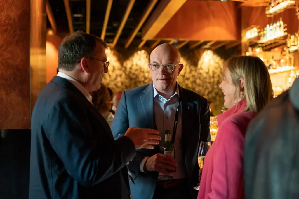 Guests in conversation at the Guidewire Insurance Forum Sydney 2023 reception